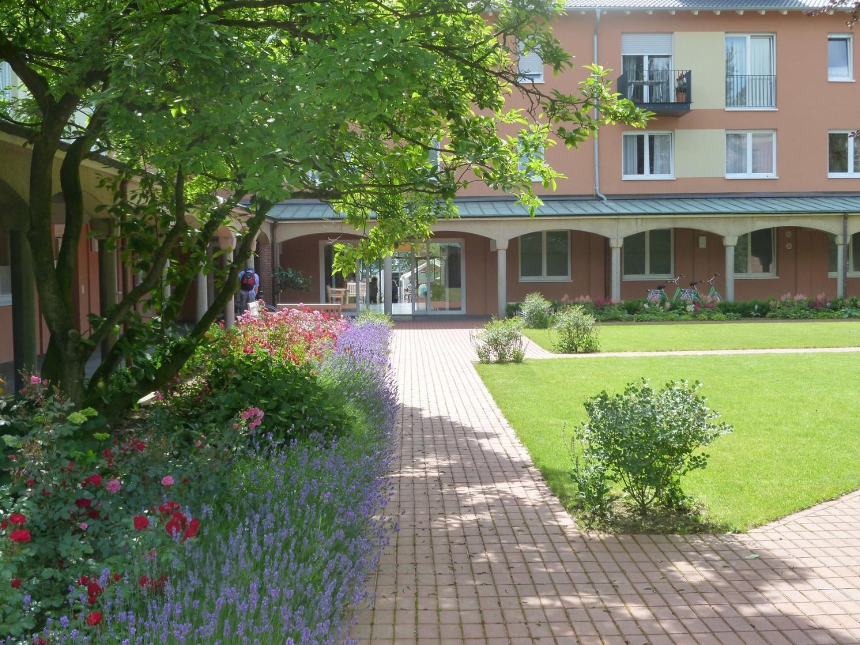Hotel Klostergarten Kevelaer Bagian luar foto